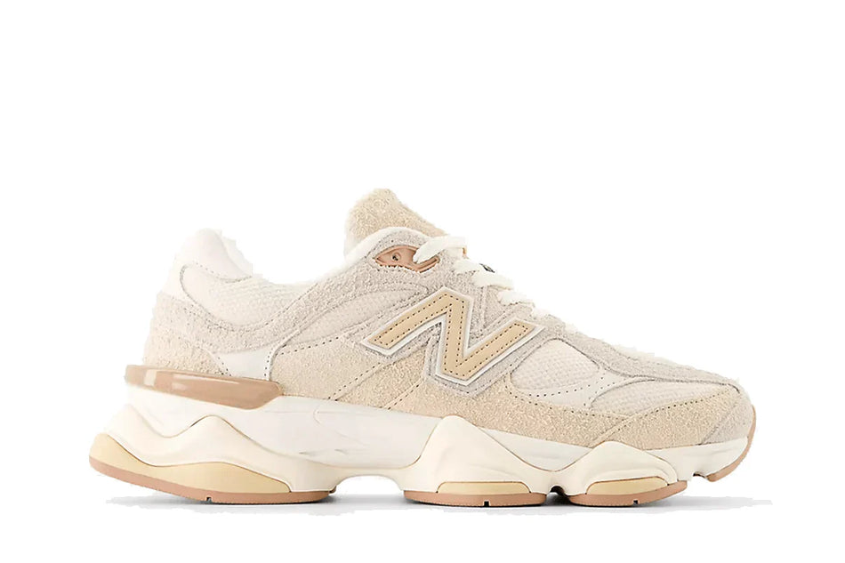 New Balance 9060 Bisque Sea Salt Bege